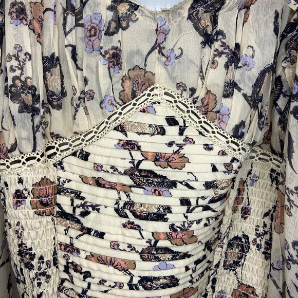 Free People Brunch Date Bodysuit Long Sleeve Floral Ivory Combo NWT - Picture 8 of 9